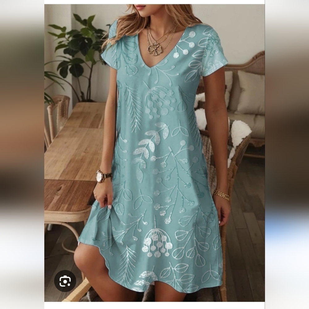 Shall We Women's, Short-sleeve V-neck Midi Dress,  Botanical Print. Large.